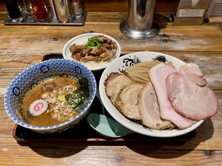 IMG_2184.jpeg